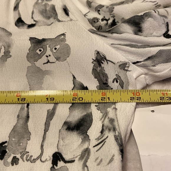 KAREN KANE Beautiful Size L CAT THEME TOP Bell Sleeves 100% Viscose - Picture 10 of 13